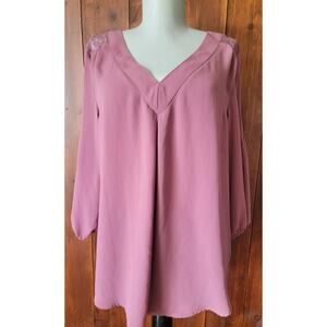 SOHO New York & Co Women’s M Purple Sheer Lace Top Elegant Floral Lace Blouse